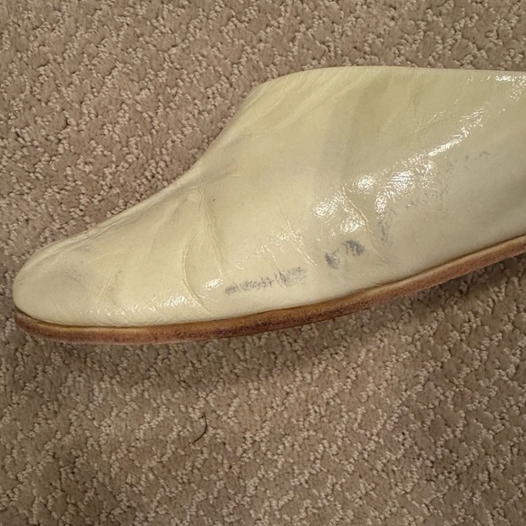 About Adrianne Bao Walk Slides - Picture 8 of 8